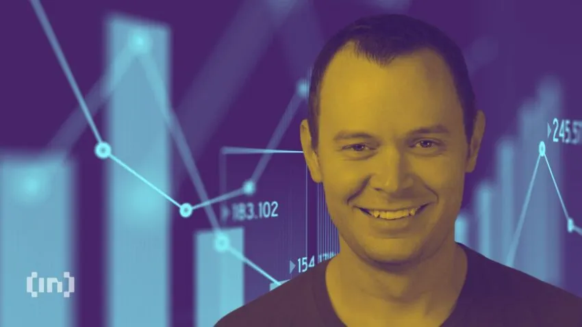 Benjamin Cowen: Bitcoin jest na rozdrożu – przestrzegam przed euforią